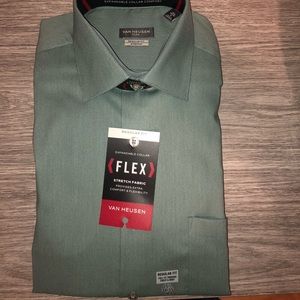 Brand new medium dress shirt